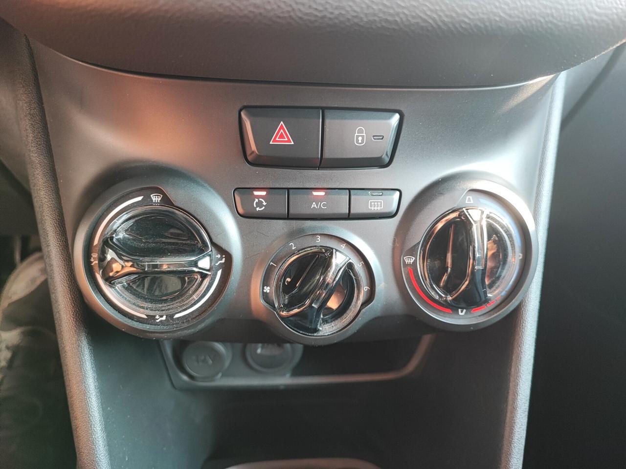 Peugeot 208 82 5 porte Allure
