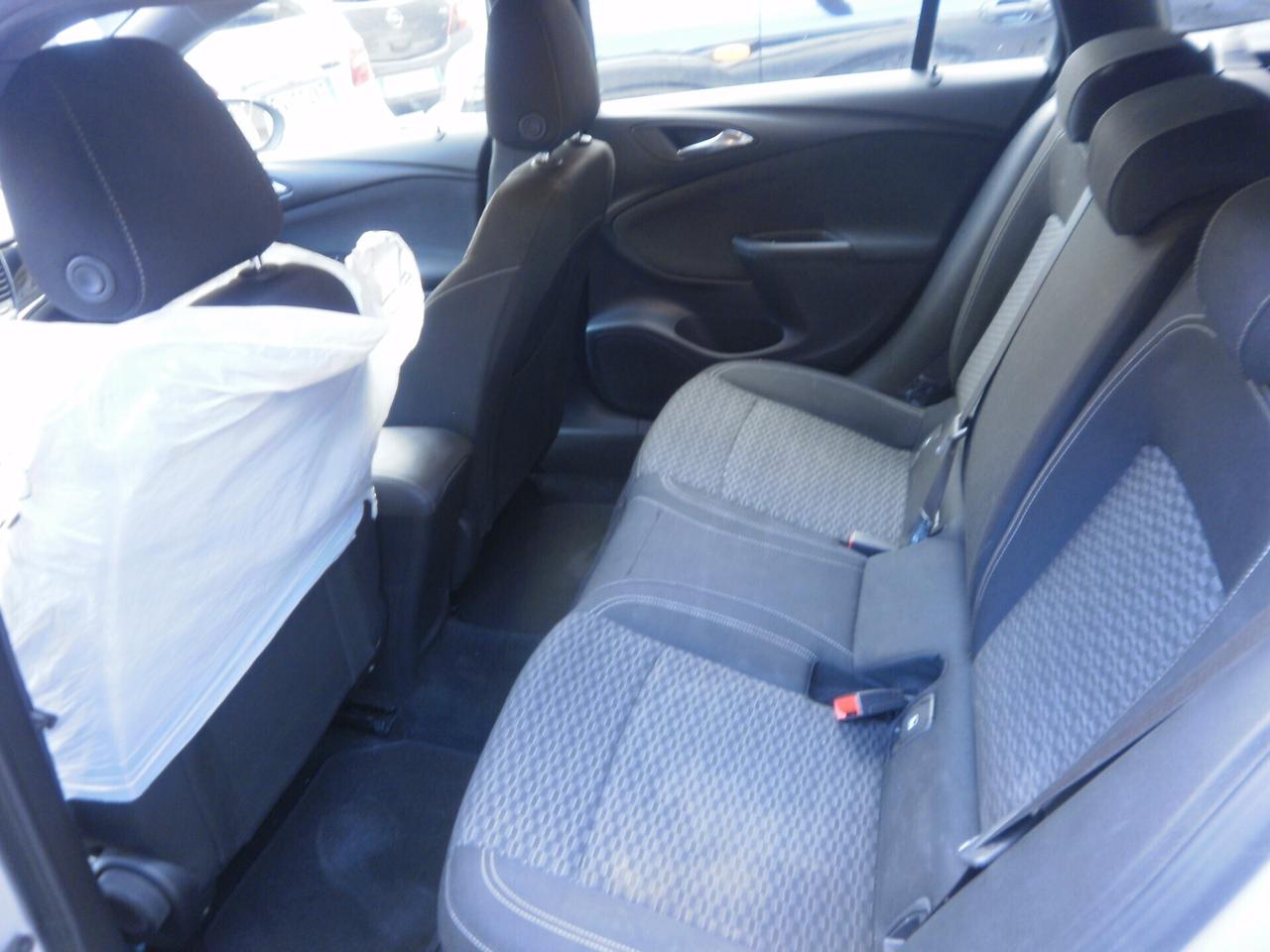 OPEL ASTRA 1.6 CDTI 110 CV SPORTS TOURER BUSINESS NEOPATENTATI