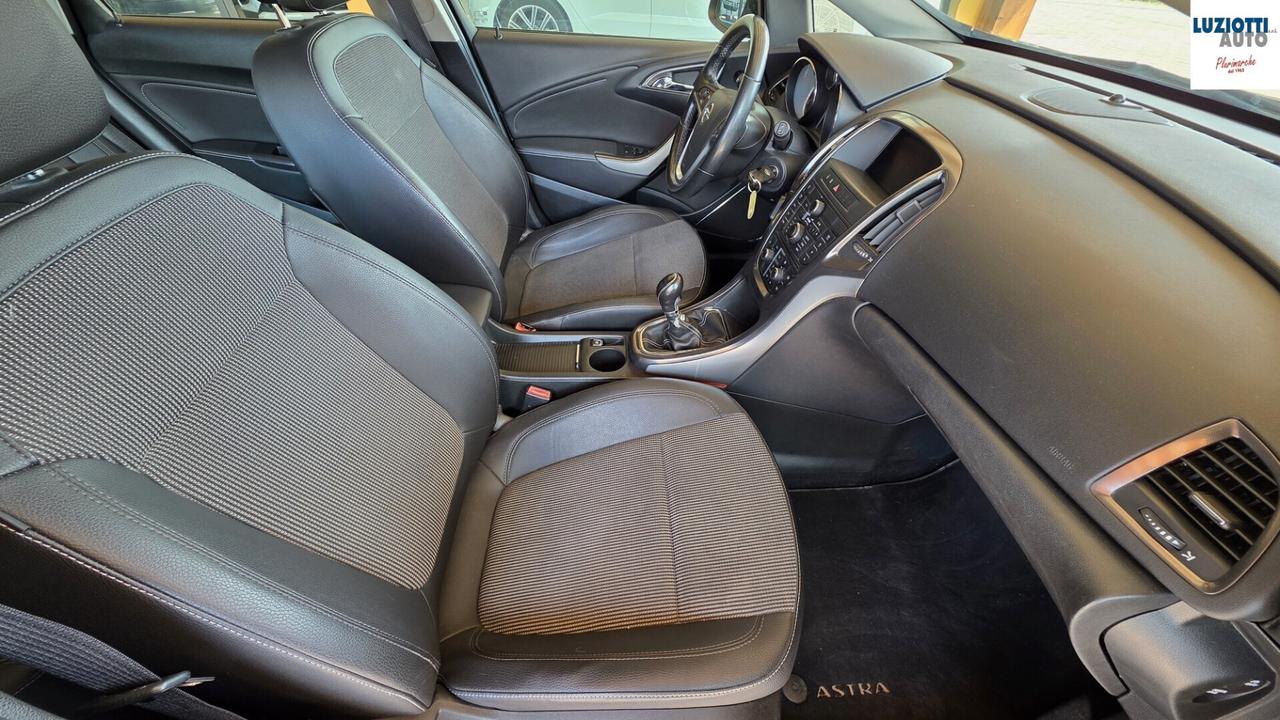 Opel Astra 1.7 CDTI 125CV 5 porte Cosmo