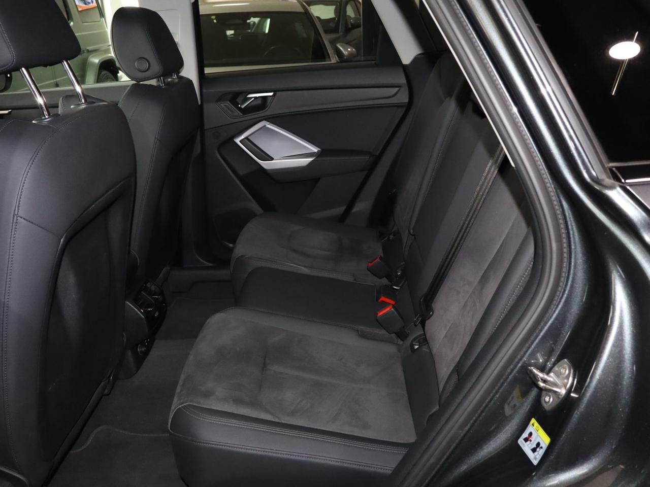 Audi Q3 S Line 1.5 35 TFSI #10221
