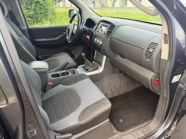Nissan Navara 2.5 dCi 190CV Double Cab Manuale