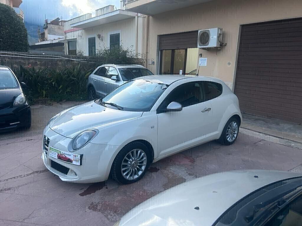 Alfa Romeo MiTo 1.3 JTDm 85 CV Distinctive 2015