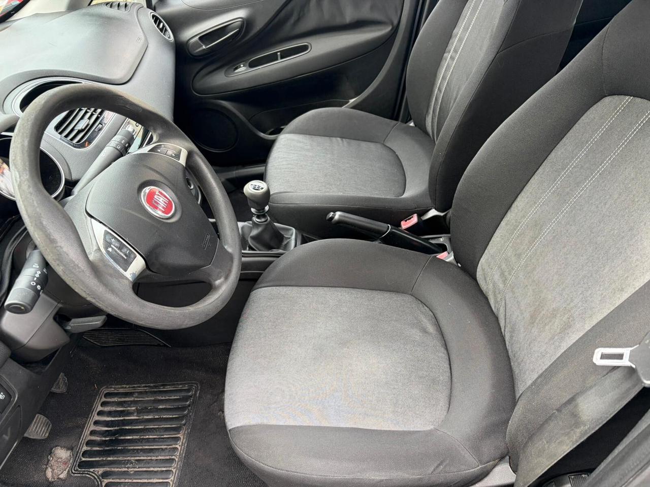 Fiat Punto 1.2 8V 5 porte Lounge*EURO6*NEOPATENTATI