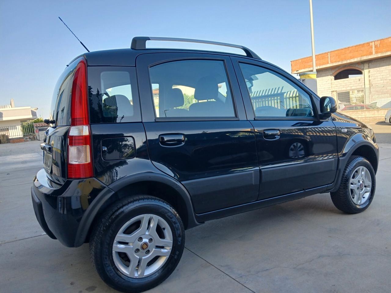 FIAT Panda 4x4 1.300 MultiJet 75cv Km89.400