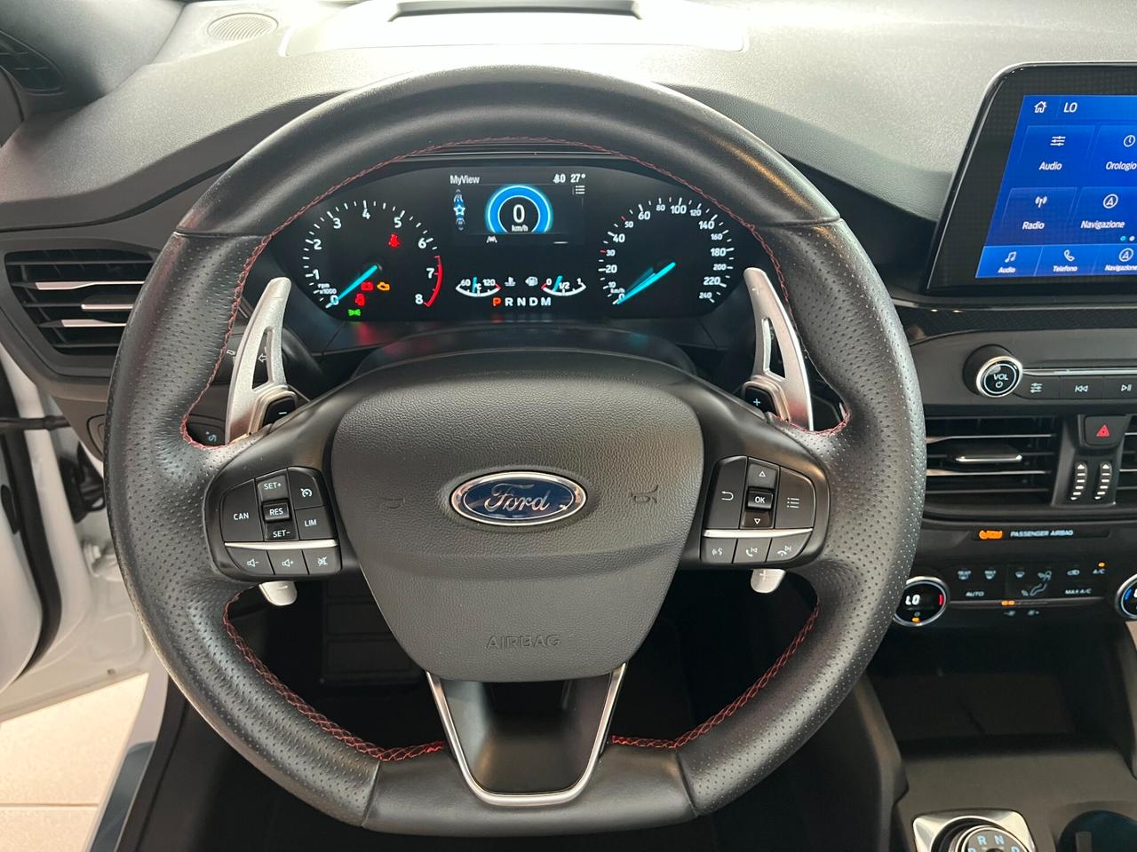 Ford Focus 1.0 EcoBoost 125 CV automatico 5p ST-Line