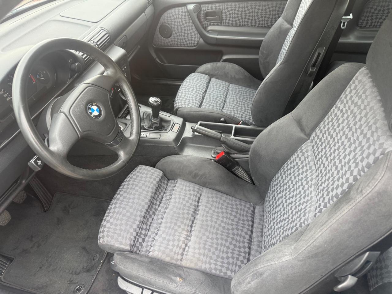 Bmw 316 316i 1.9 cat Compact Carving