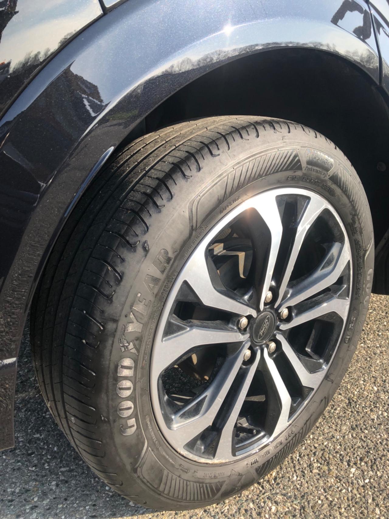 Ford Puma 1.0 EcoBoost Hybrid 125 CV S&S aut. ST-Line