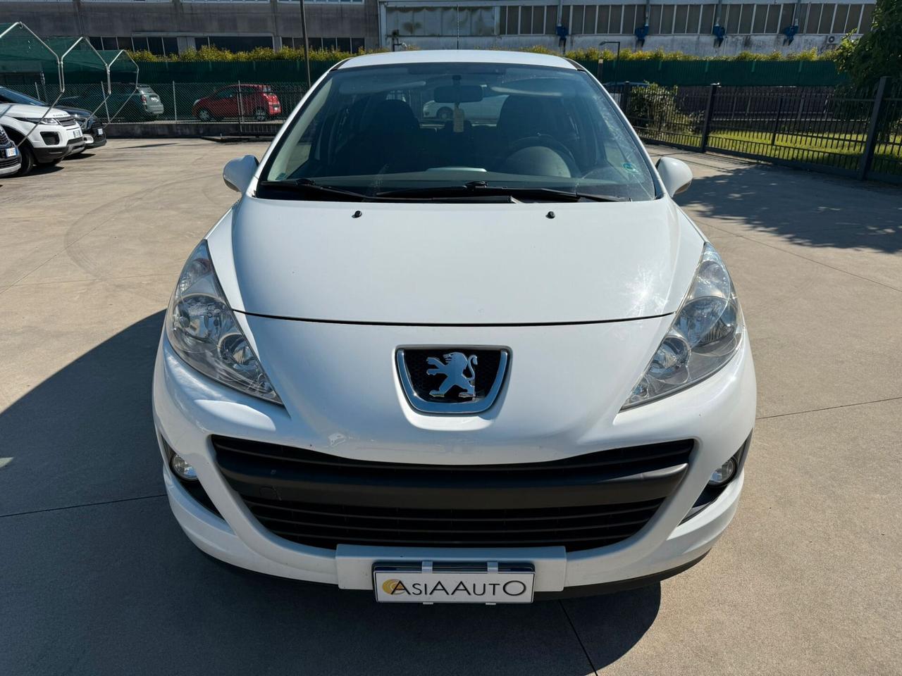 Peugeot 207 5p 1.4 eco-GPL valido fino 2033