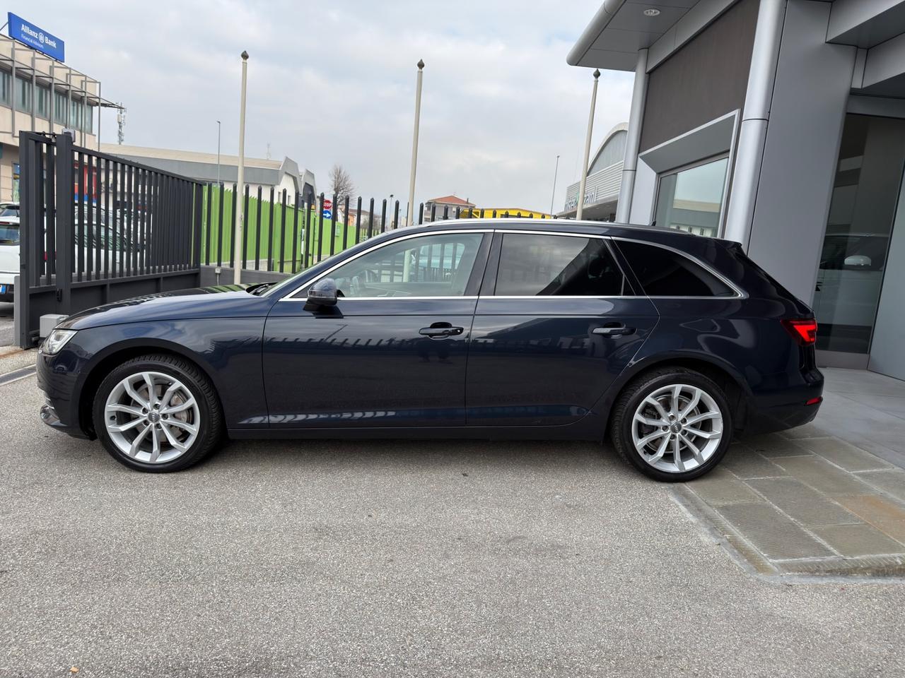 Audi A4 Avant 40 TDI quattro S tronic