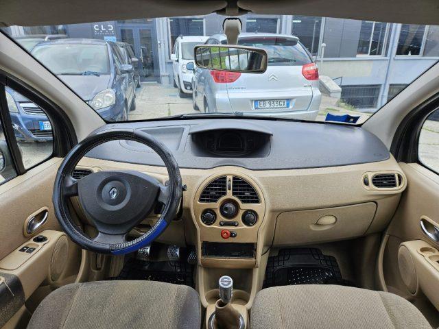 RENAULT Modus 1.2 16V