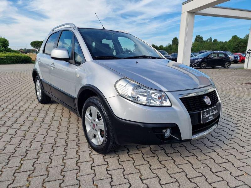 FIAT Sedici 1.6 16V 4x4 Dynamic