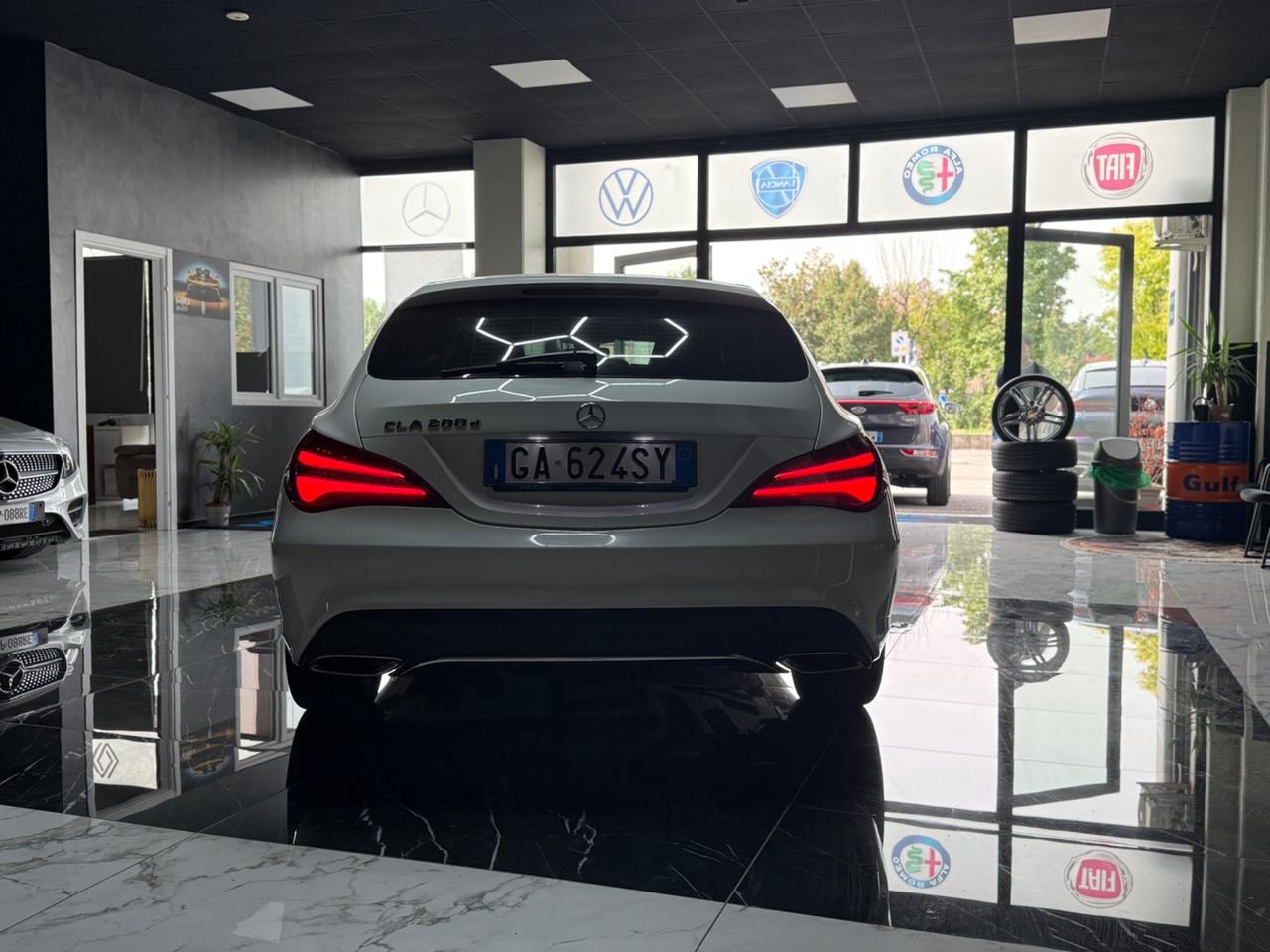 Mercedes-benz CLA 200 d S.W. Automatic Premium