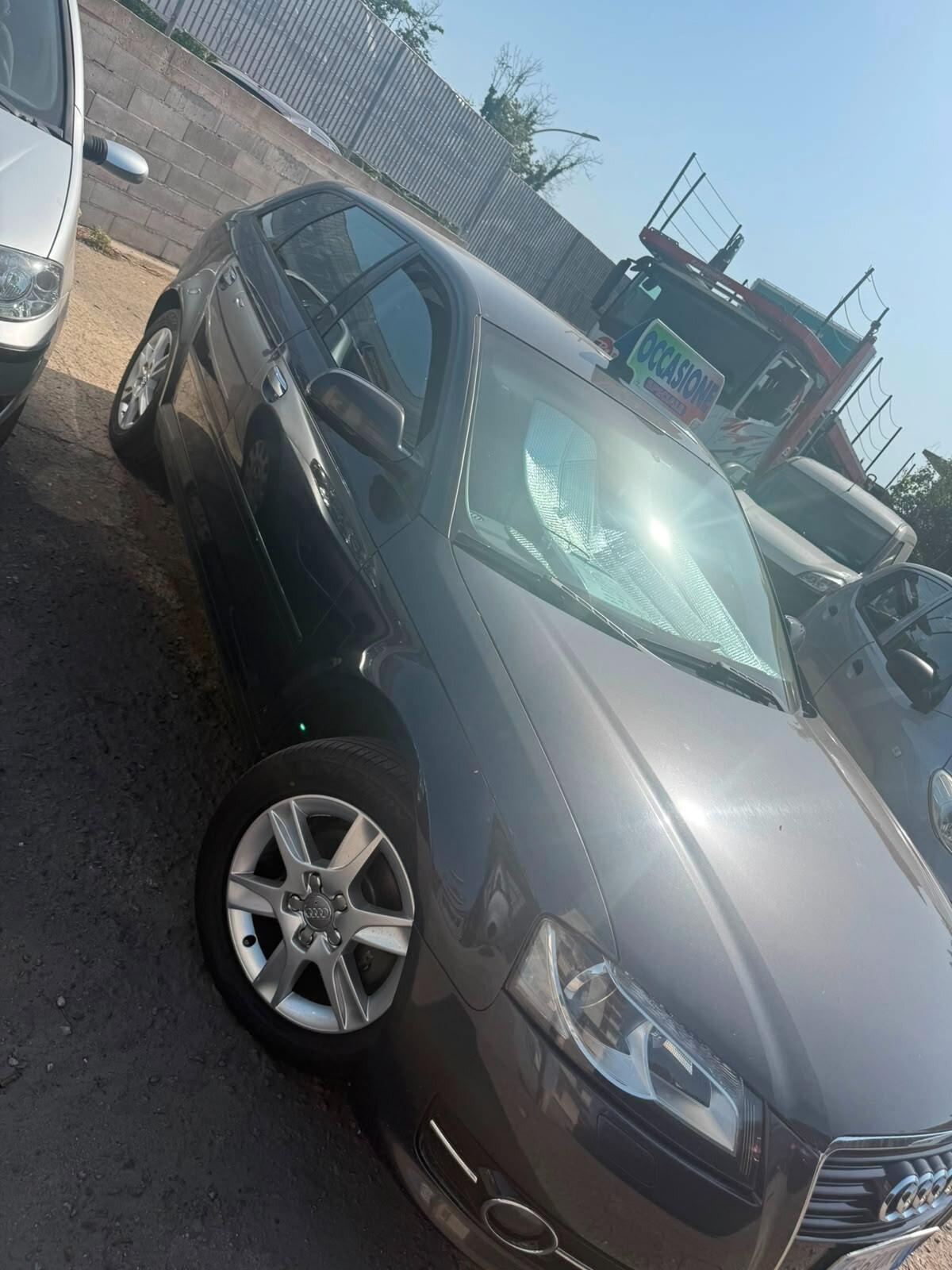 Audi A3 SPB 1.6 TDI 105 CV CR Ambition