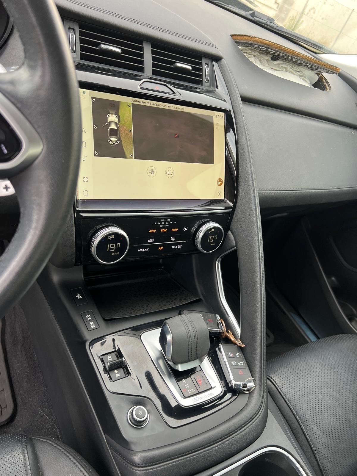 Jaguar E-Pace 2.0D I4 163 CV AWD Auto R-Dynamic HSE
