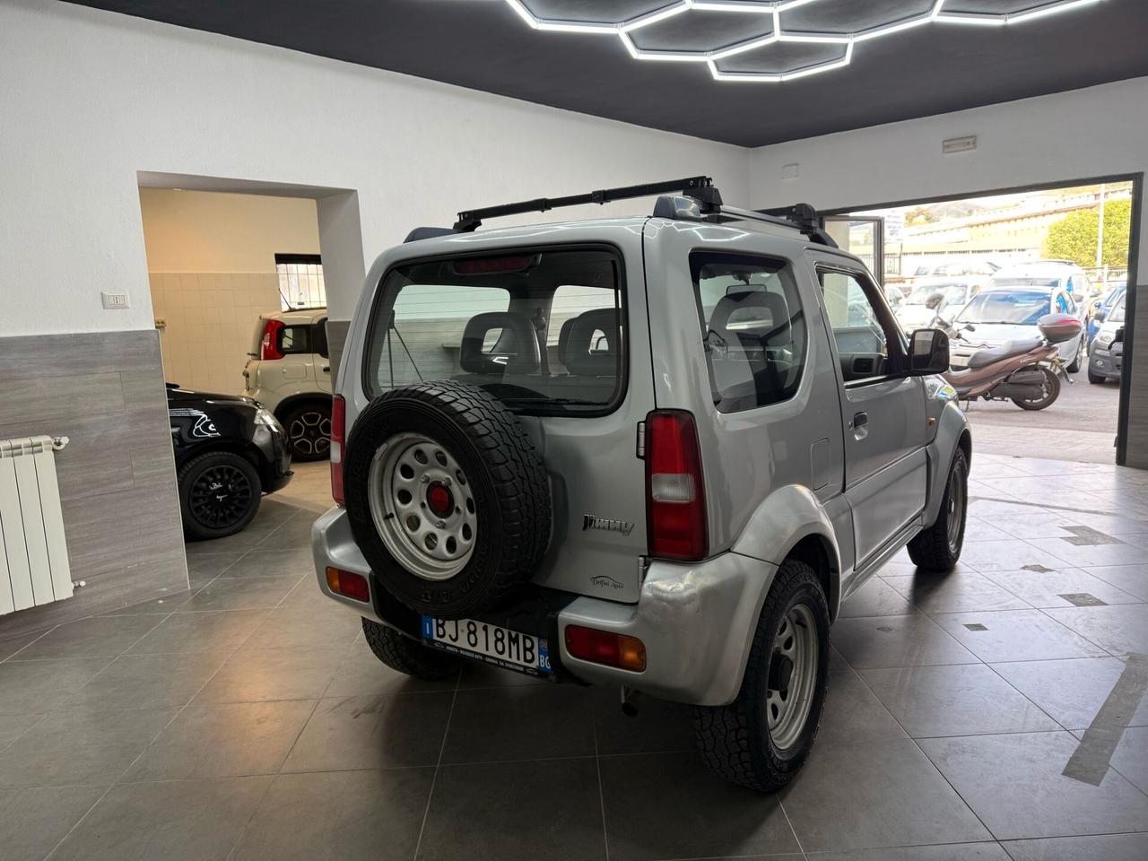 Suzuki Jimny 1.3i 16V cat JX