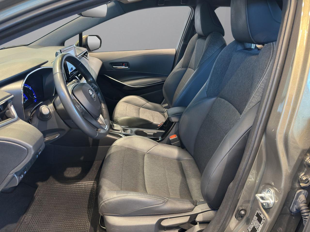 Toyota Corolla Touring Sports 1.8h Style cvt