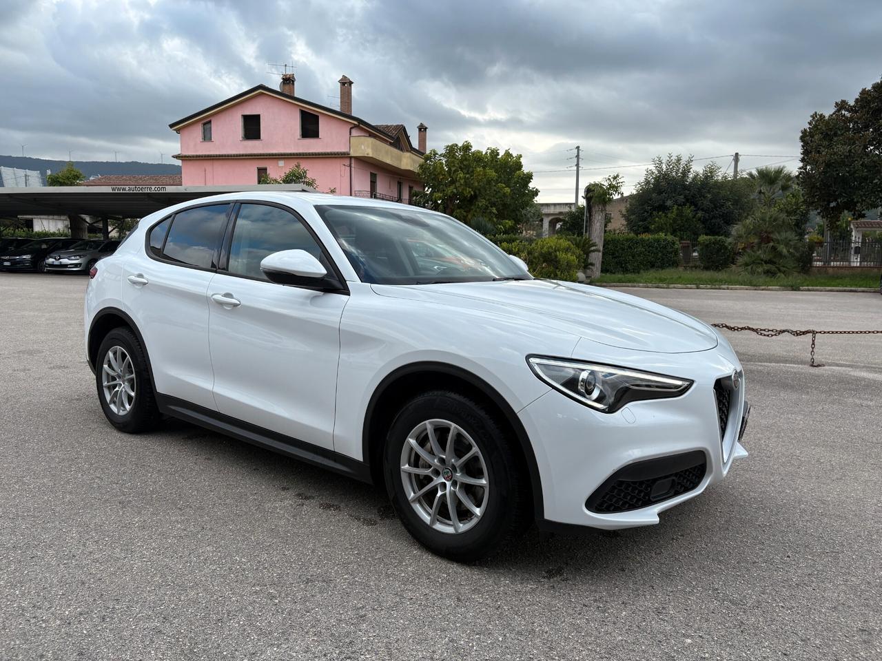 Alfa Romeo Stelvio 2.2 Turbodiesel 190 CV AT8 RWD Business