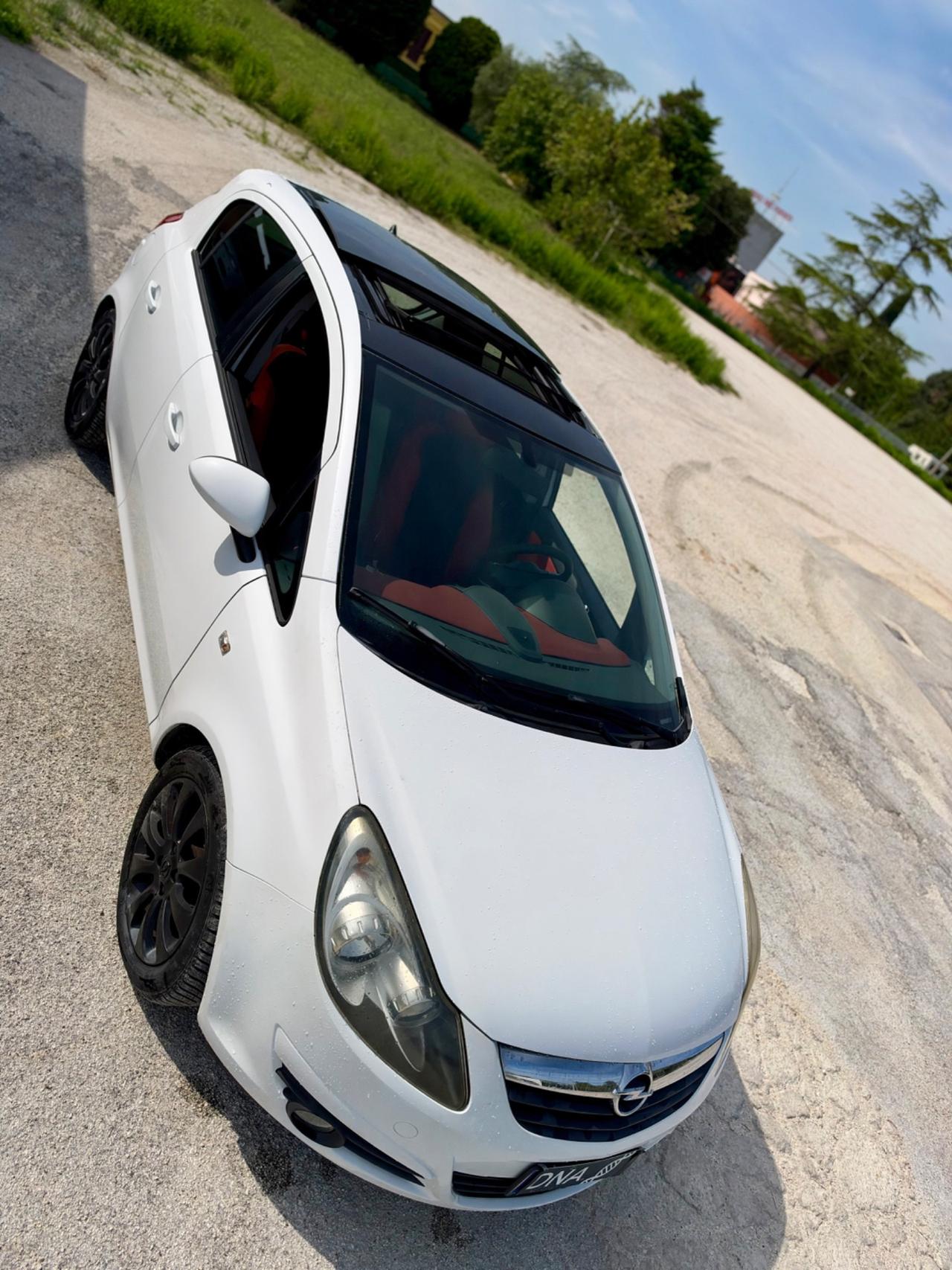 Opel Corsa 1.2 Benzina NEOPATENTATI UNIPROPRIETÀ