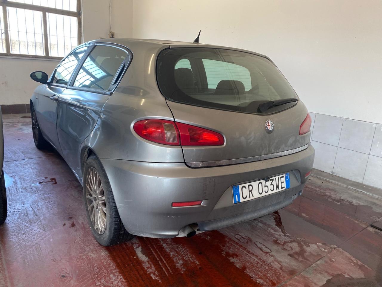 Alfa Romeo 147 1.9 JTD M-JET 16V 5 porte Prog.
