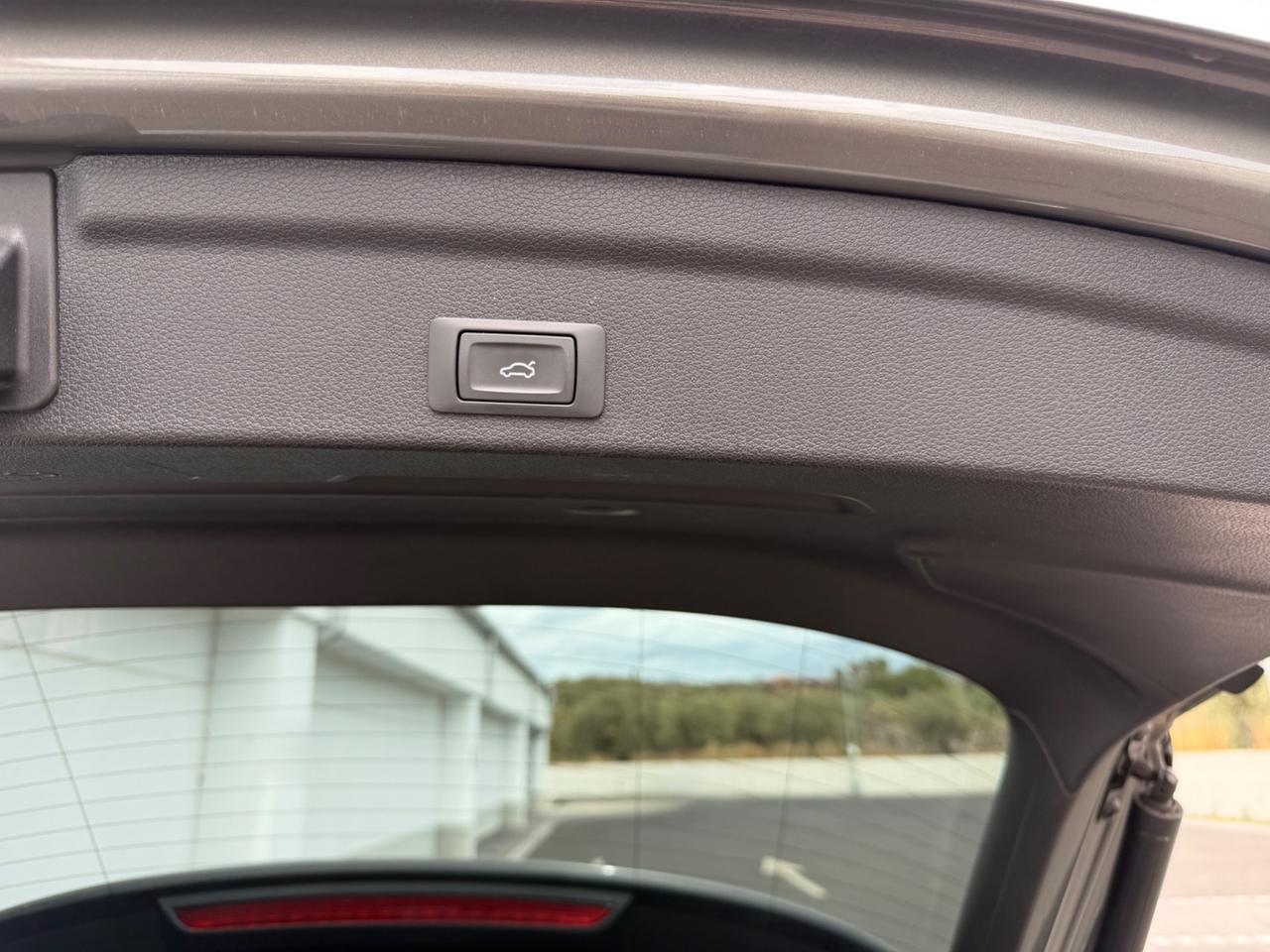 Audi Q3 SPB 35 TDI S line edition