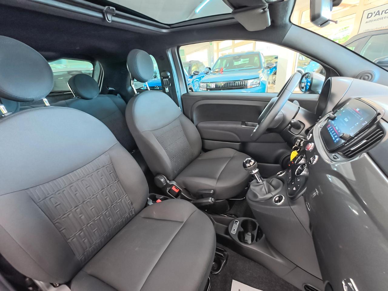 Fiat 500 1.0 Hybrid Dolcevita