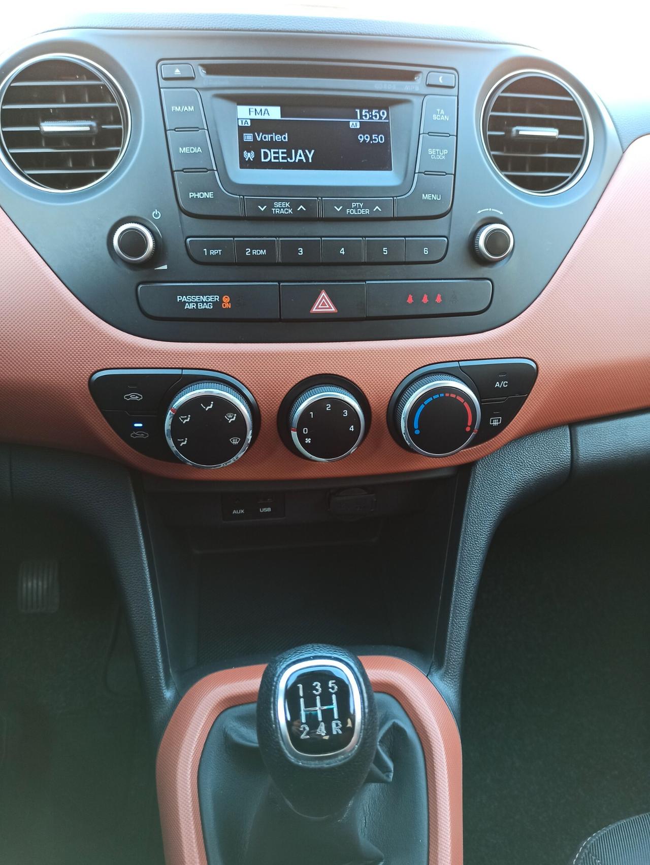 Hyundai i10 1.0 MPI Login