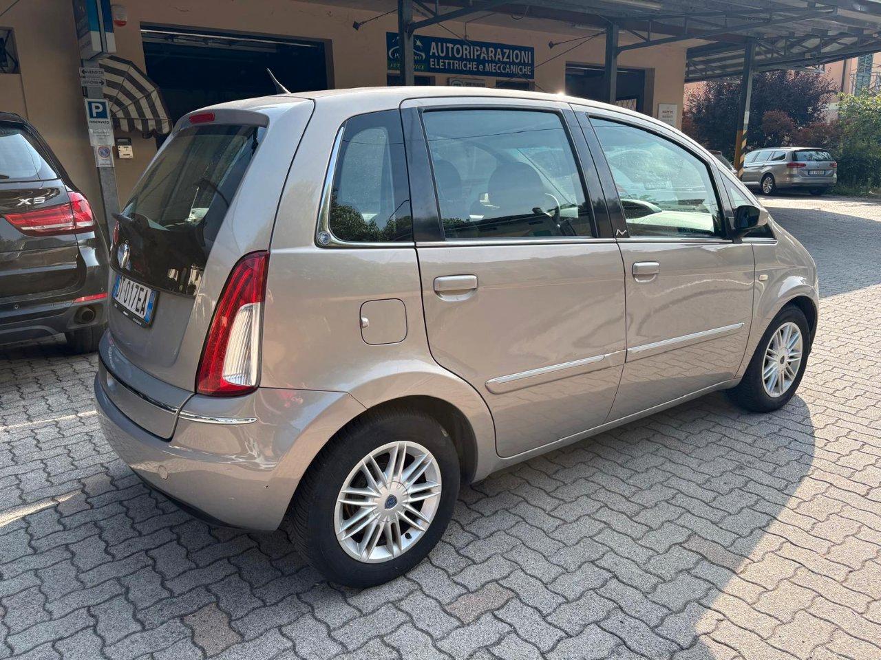 Lancia Musa 1.4 16v Oro OK NEOPATENTATO