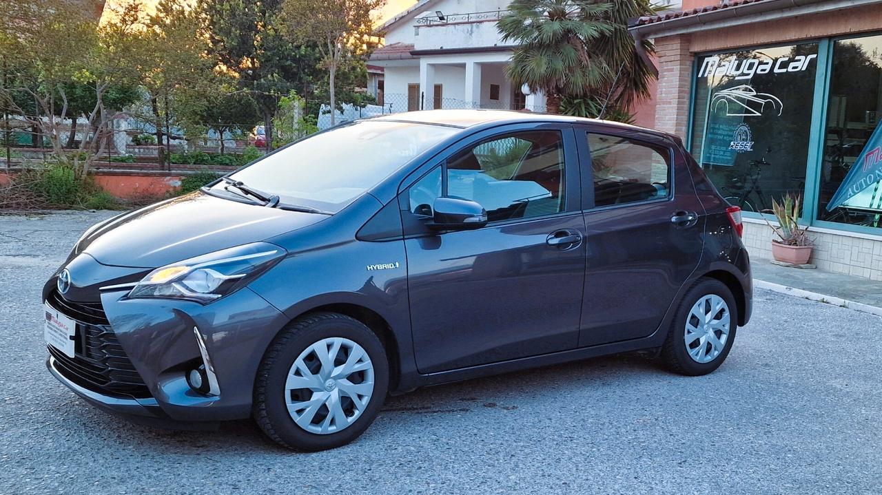 Toyota Yaris 1.5 Hybrid 5 porte Business