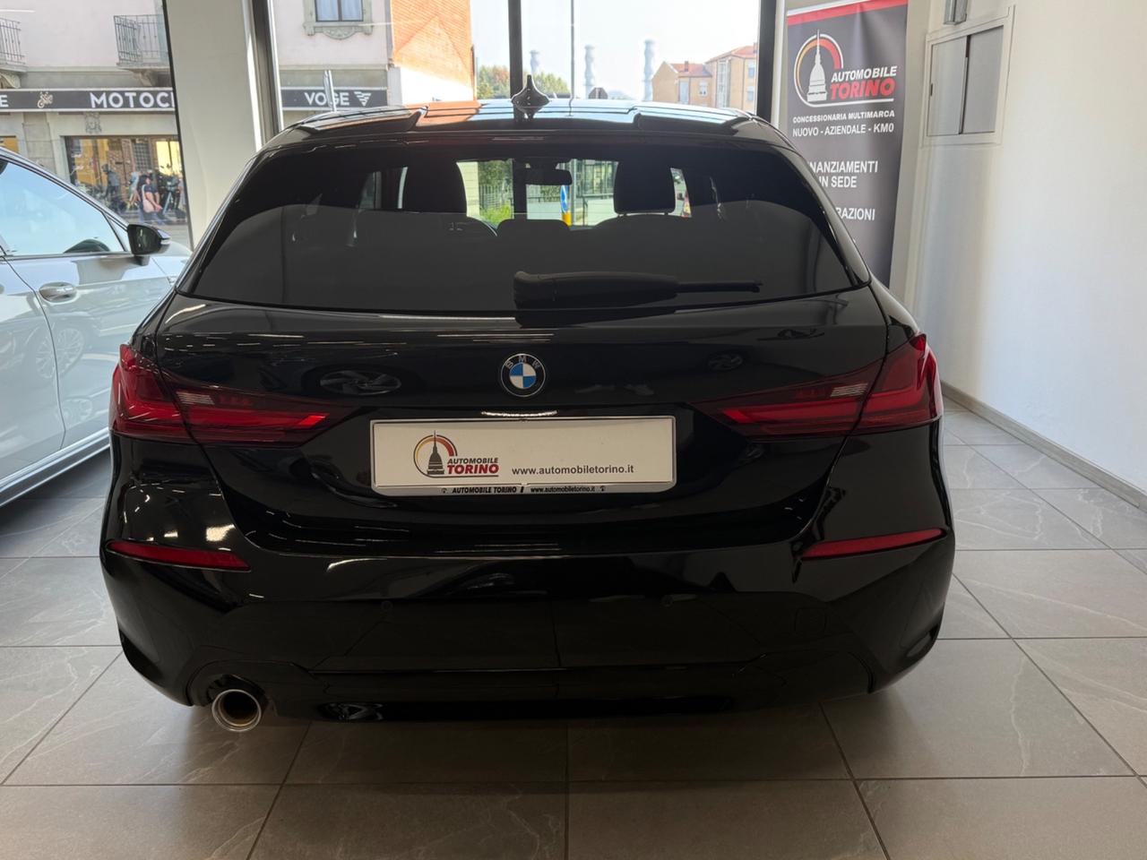 Bmw 118 118i 5p. Business Advantage VIRTUAL