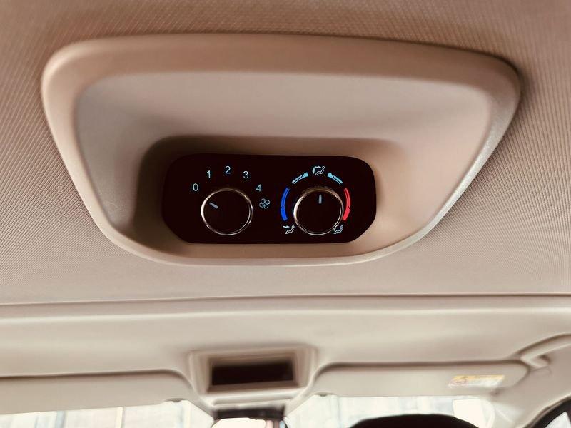 Ford Tourneo Custom Tourneo Custum 320 2.0 EcoBlue 130CV aut. PC Titanium