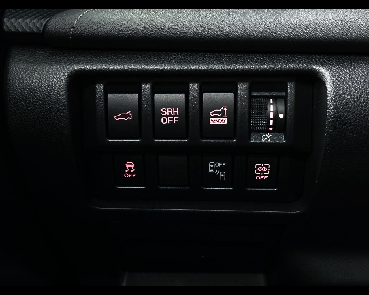 SUBARU Forester 5ª serie - Forester 2.0 Mild-Hybrid Platinum