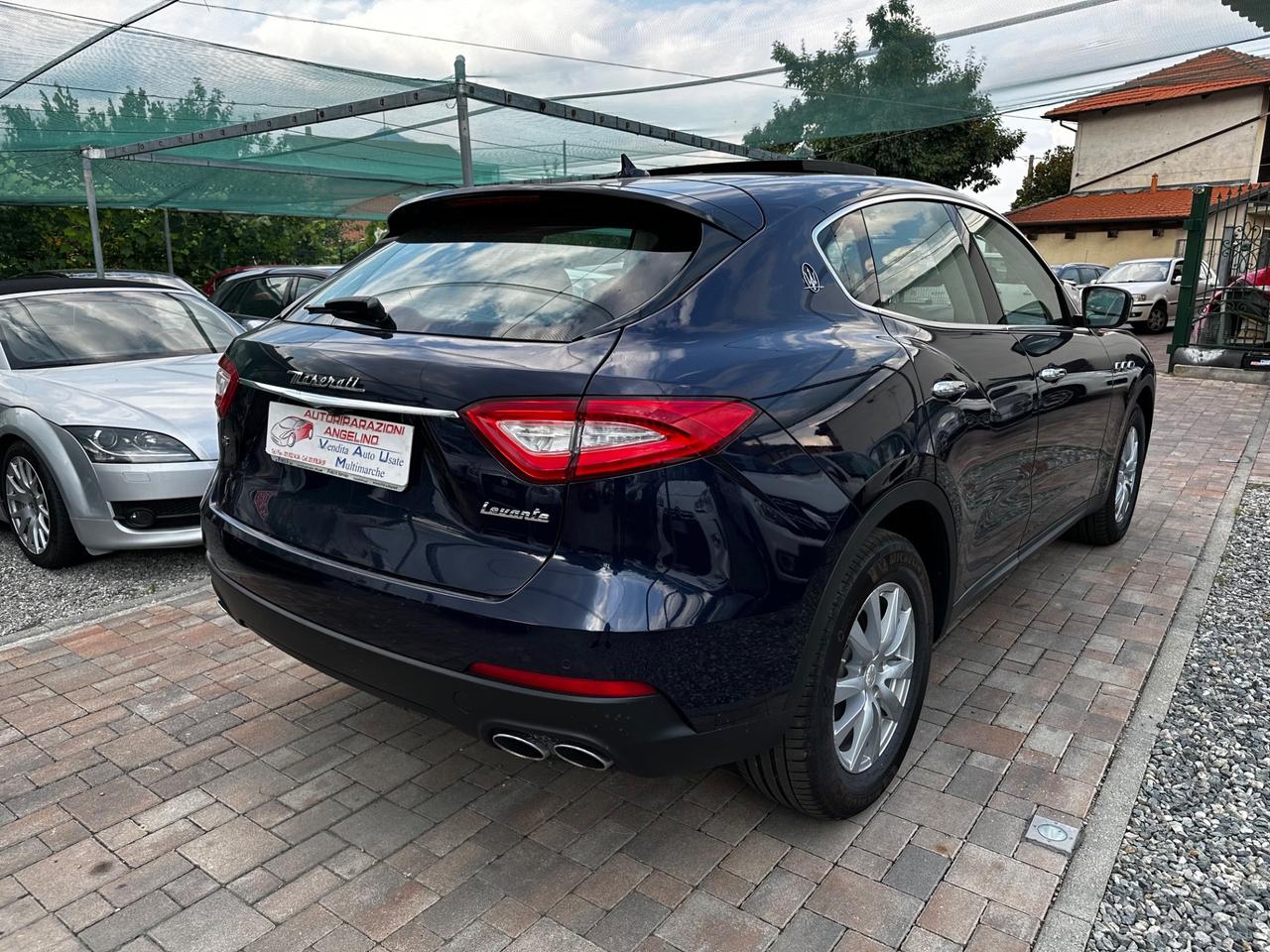 Maserati Levante V6 Diesel 275 CV AWD