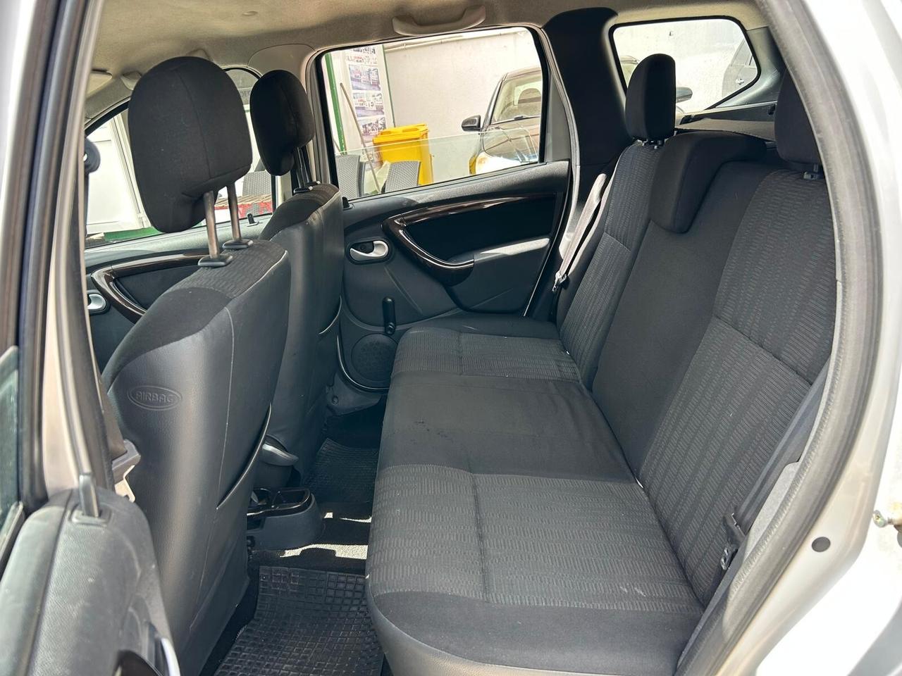 Dacia Duster 1.6cc gpl 12 mesi garanzia-2012