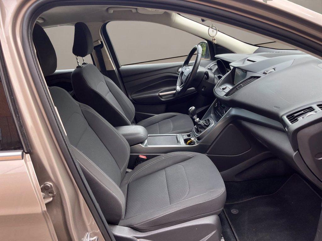 FORD Kuga 1.5 tdci Titanium s&s 2wd 120cv del 2018