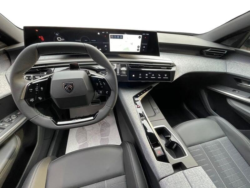 Peugeot 3008 1.2 hybrid GT 145cv e-dcs6- NUOVO