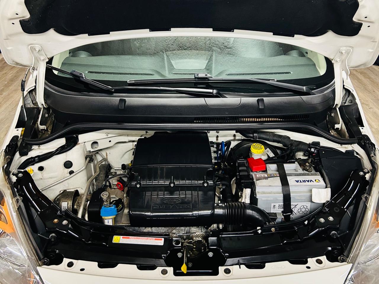 FORD KA 1.2 CON SOLI 32.011 KM IN CONDIZIONI DA VETRINA.