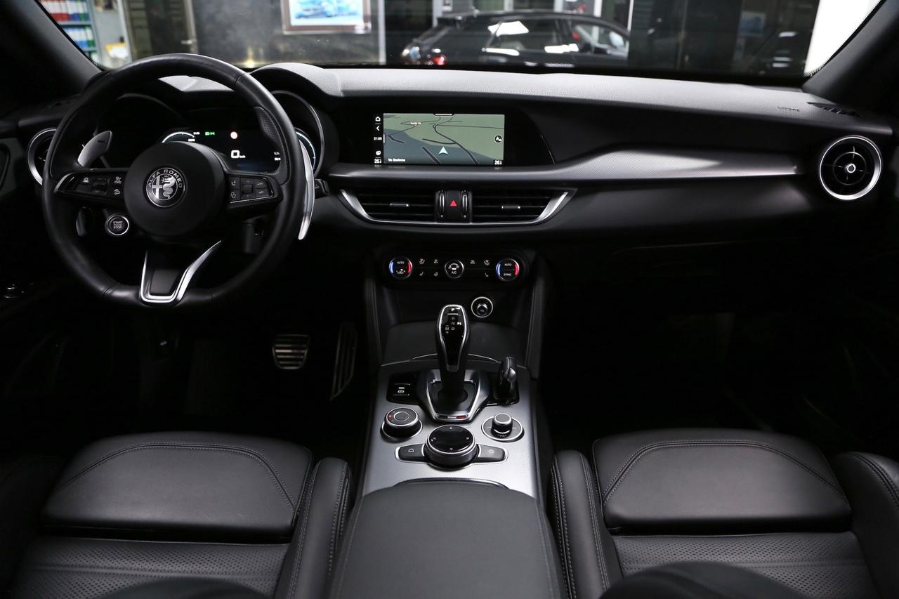 Alfa Romeo Stelvio 2.2 Turbodiesel 210 cv AT8 Q4 Veloce