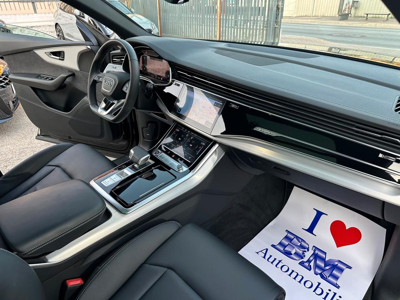 AUDI Q8 S-LINE QUATTRO 286 CV