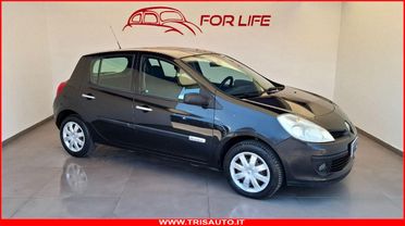 RENAULT Clio 1.5 Dci Rip Curl 5p NEOPATENTATI