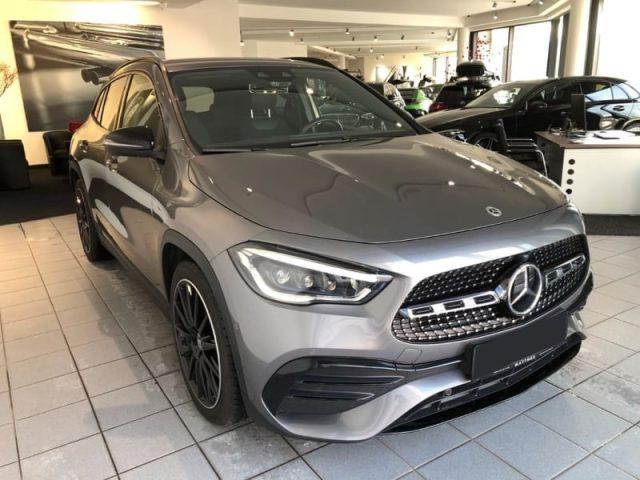 MERCEDES-BENZ GLA 200 d Automatic 4Matic Premium