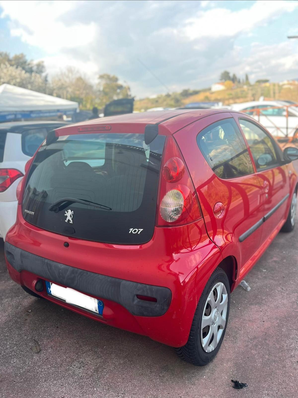 Peugeot 107 1.0 68CV 5p. Sweet Years