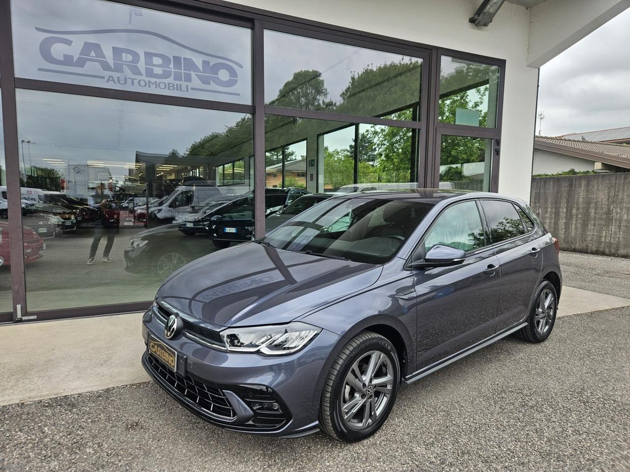 Volkswagen Polo 1.0 TSI DSG R-Line