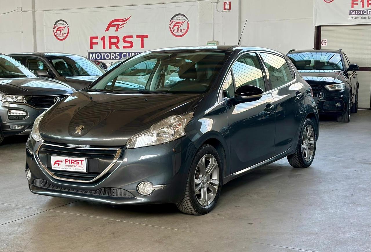 Peugeot 208 1.2 VTi 82 CV 5 porte Allure