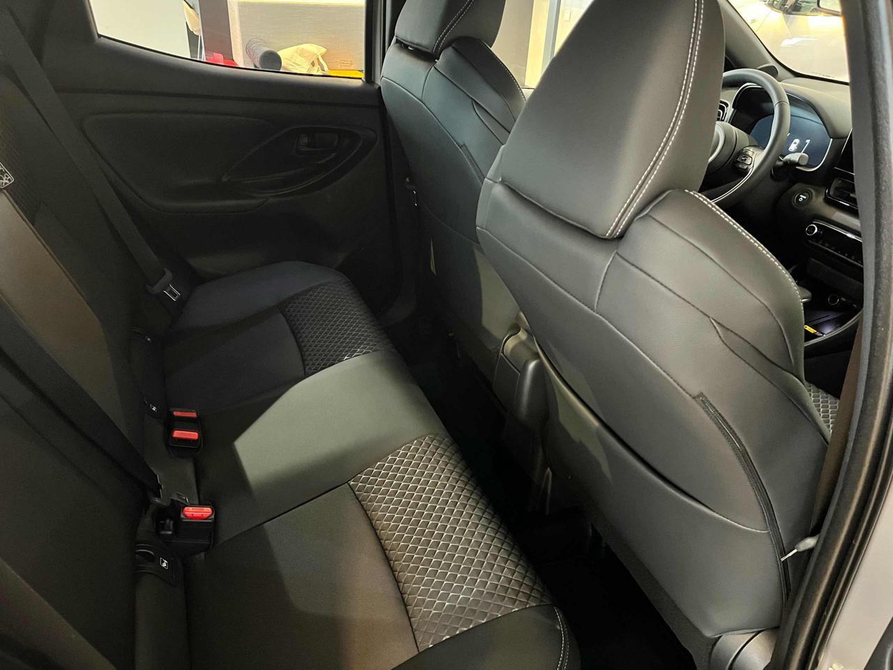 Toyota Yaris 1.5 130 Hybrid 5 porte Lounge