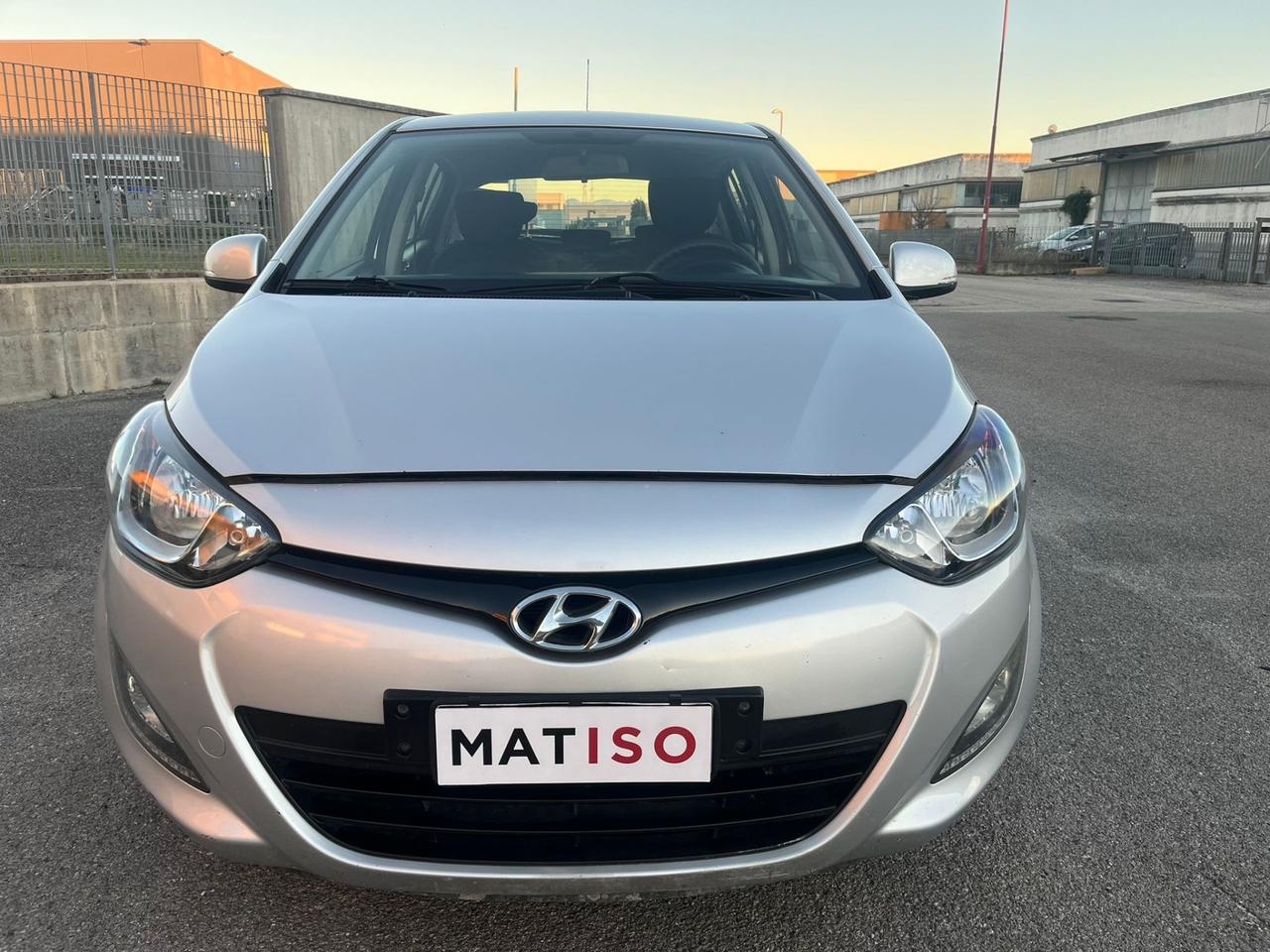 Hyundai i20 1.1 CRDi 5p. Sound Edition