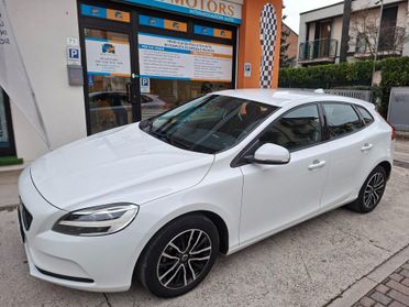 Volvo V40 2.0 d2 Business Plus my19