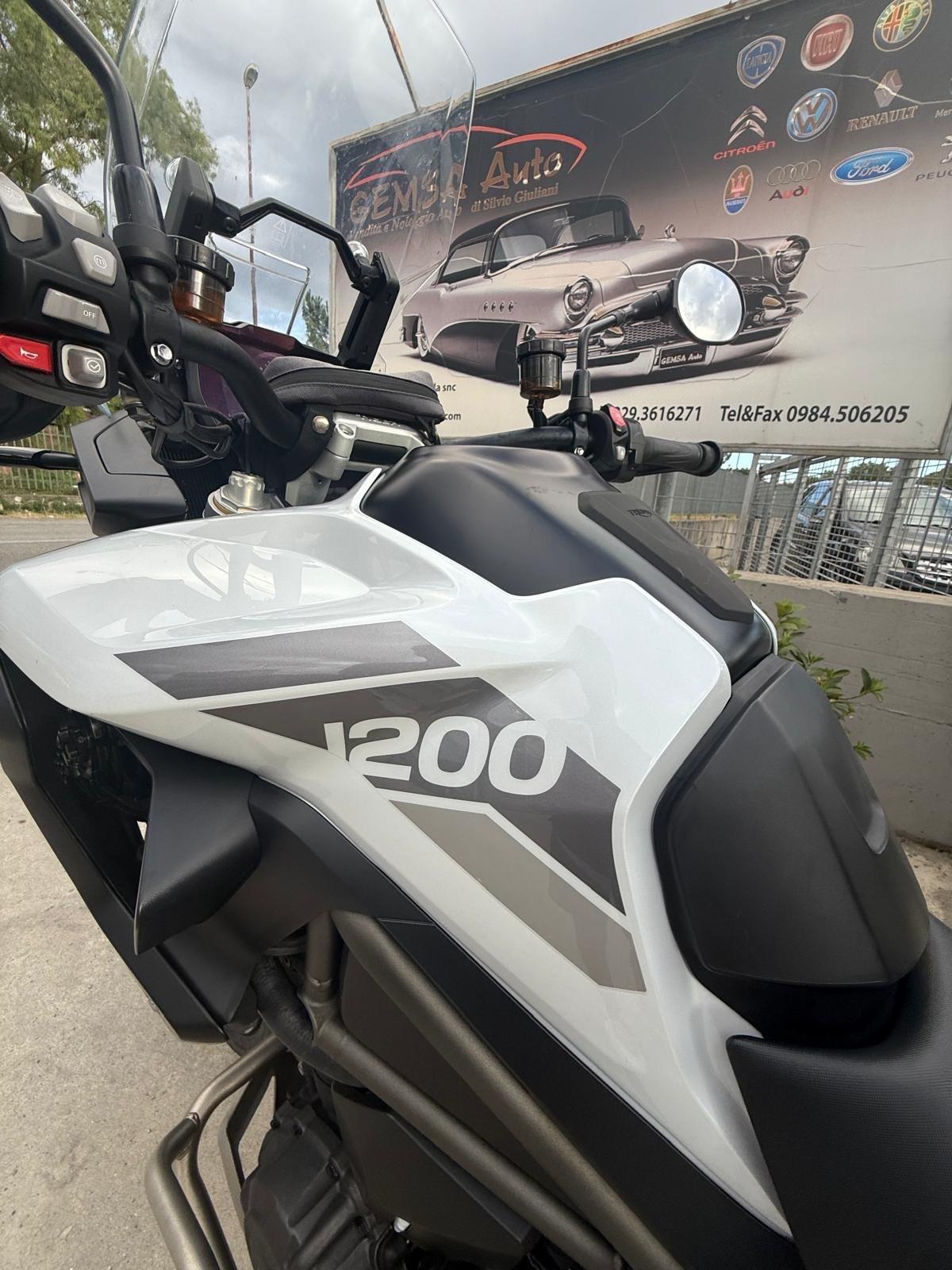 Triumph Tiger 1200 Rally PRO
