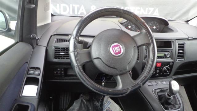 FIAT Idea 1.2 16V Active - 2009