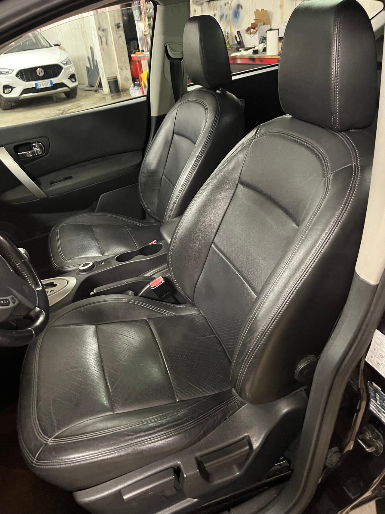 Nissan Qashqai 2.0 dCi DPF 4WD Cambio Automatico - Tekna - 2011