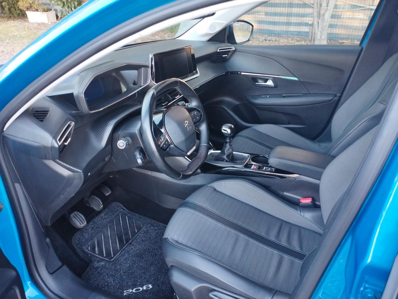 Peugeot 208 PureTech 100 Stop&Start 5 porte GT Line